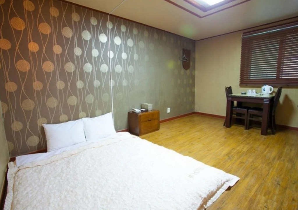 Hue Hotel