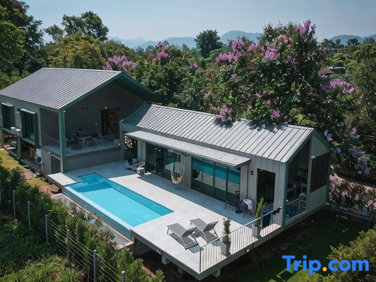 Khaoyai Valley6 (4BR-max 17 guests)