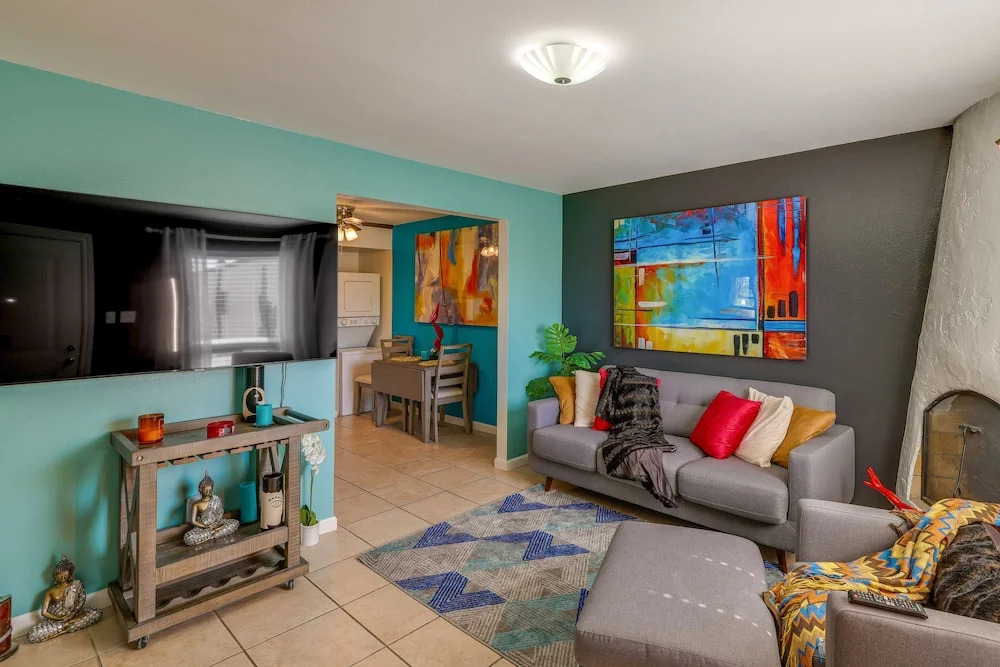 Scottsdale Condo w/ Community Pool Access!
