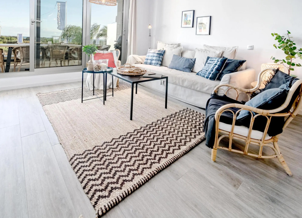 LM4.1B- Modern & Spacious family apartment