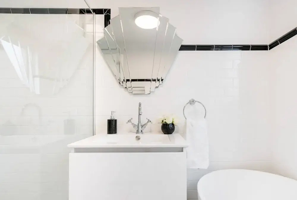 Renovated Retro Apartment Near Harbour Front Walks
