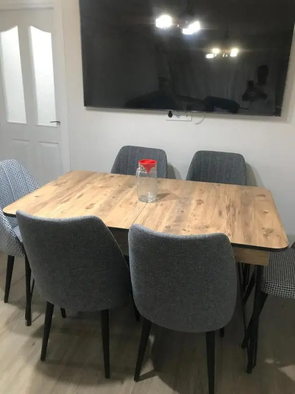 Hakan’s apartment