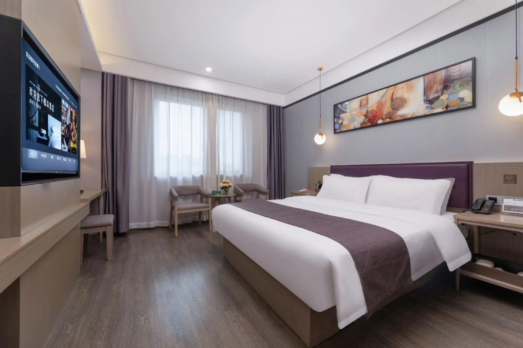 GYA Hotel (Tongxiang Century Avenue)
