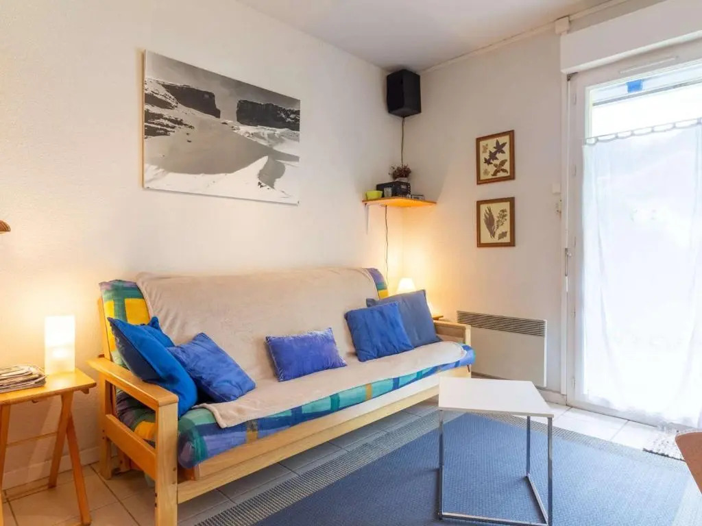 Appartement Esquièze-Sère, 3 pièces, 6 personnes - FR-1-402-98