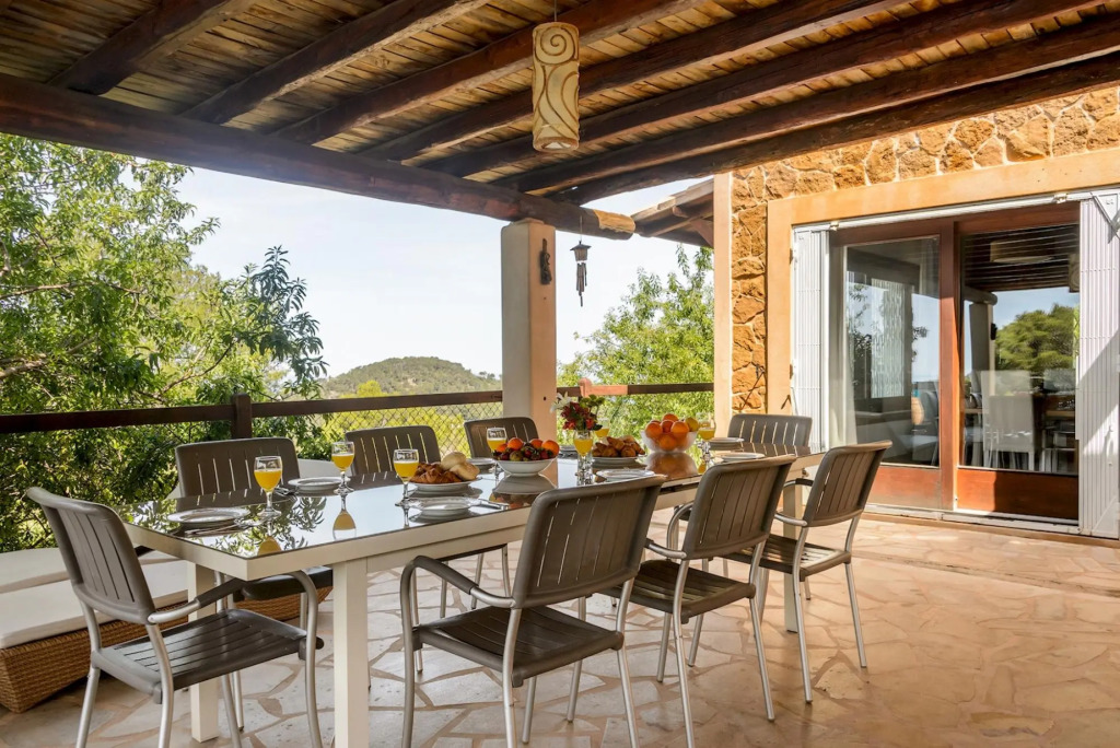 New! Villa Savinar in Es Cubells