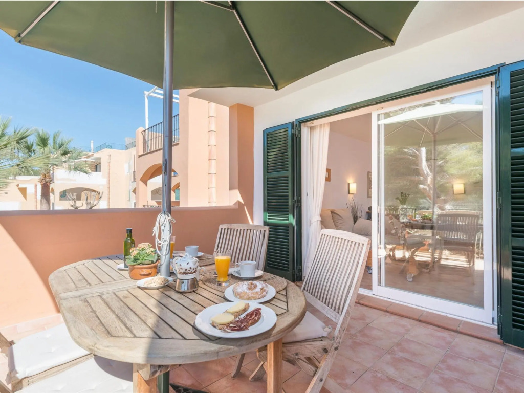 BURGIT - Apartment for 4 people in Porto Petro.