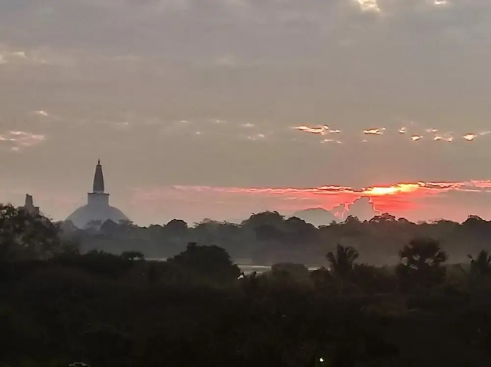 Noble Sight Hotel - Anuradhapura