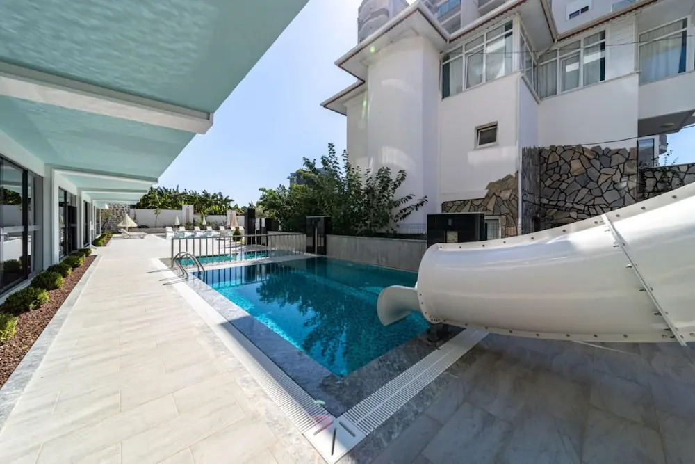 Modern Apartment With Shared Sauna in Alanya