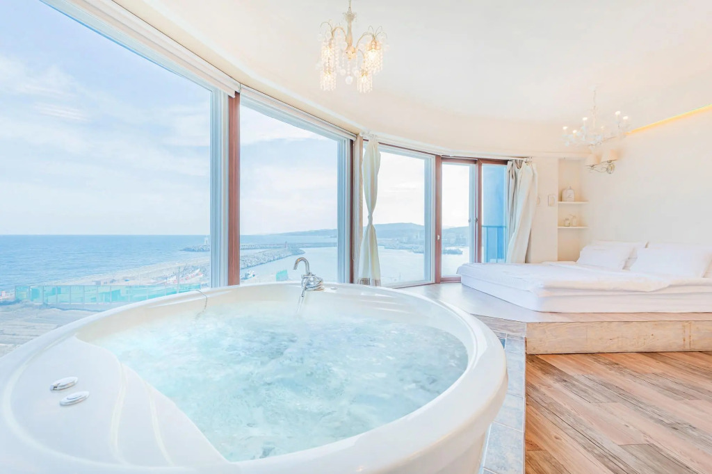 Gyeongju November Kids and Spa