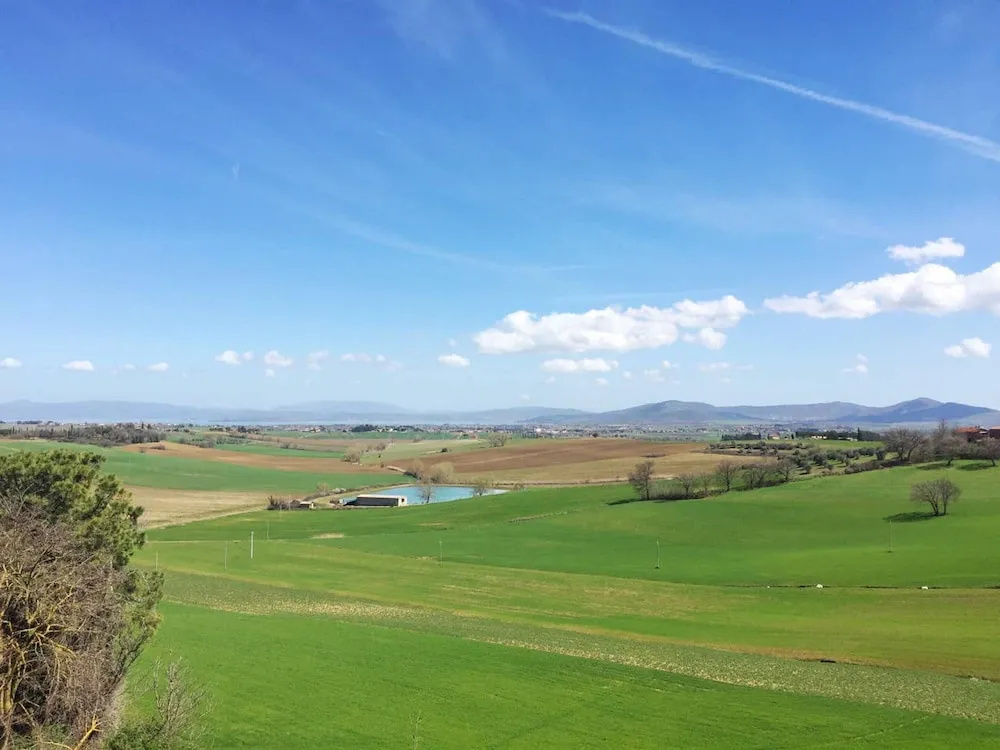 Villa With 8 Bedrooms in Castiglione del Lago, With Private Pool, Furnished Terrace and Wifi Near the Beach