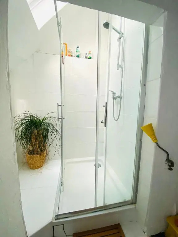 Hannover List 2 bedroom home away from home