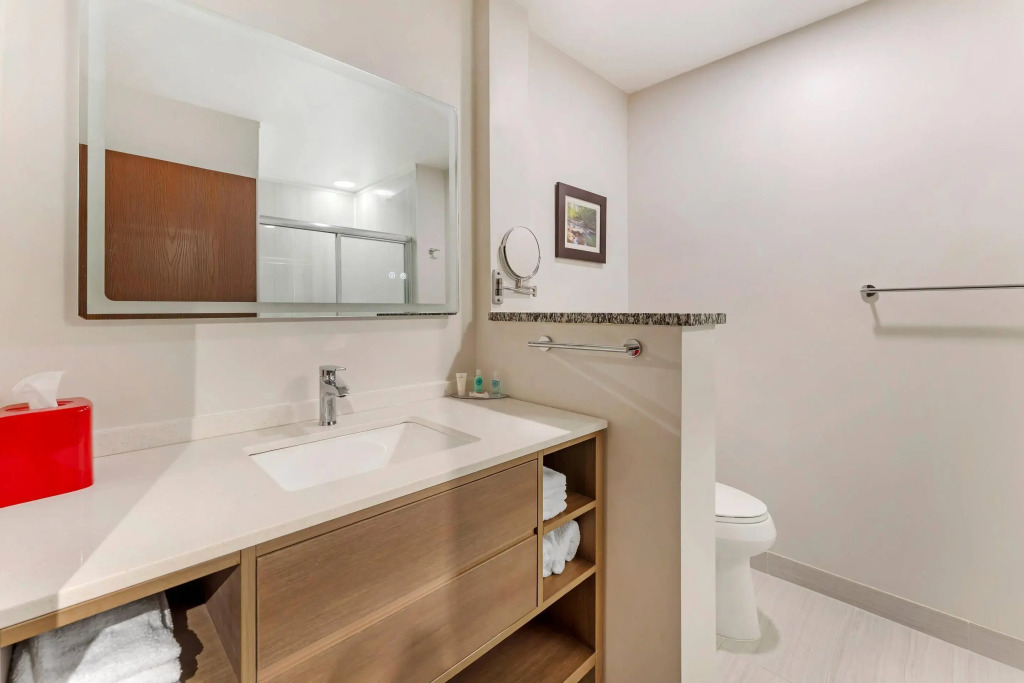 Comfort Suites Monroeville - Pittsburgh East