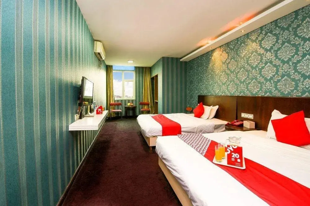 OYO 8019 Jin Hai Yue Hotel