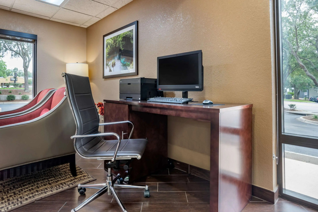 Comfort Suites Tallahassee Capitol - University Area