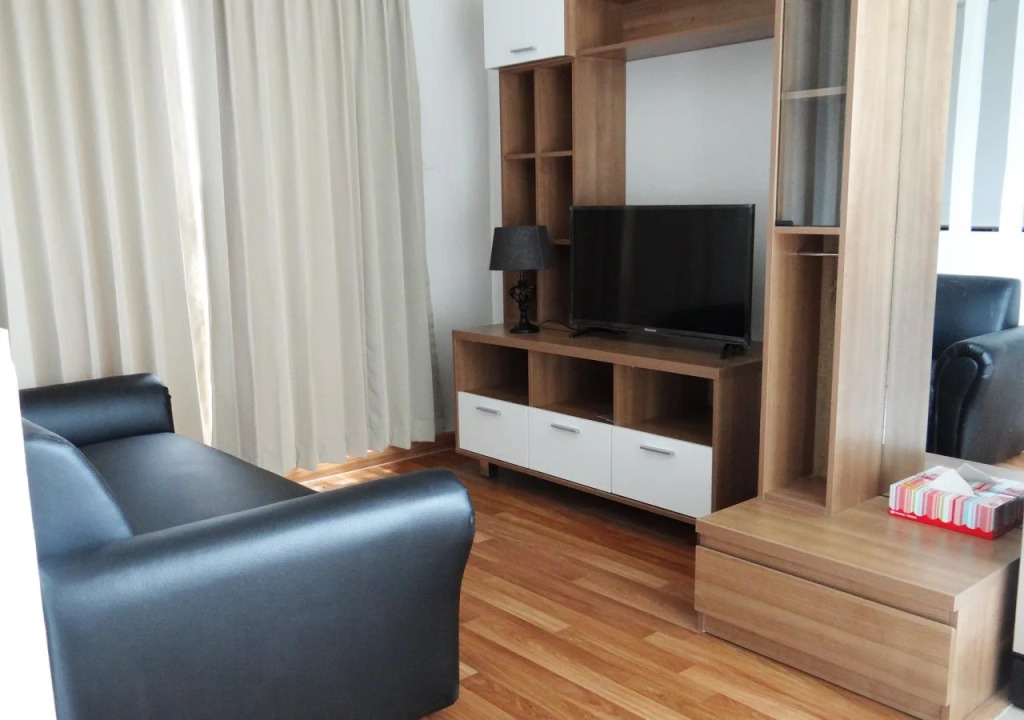Infinity Holiday Inn Bangkok