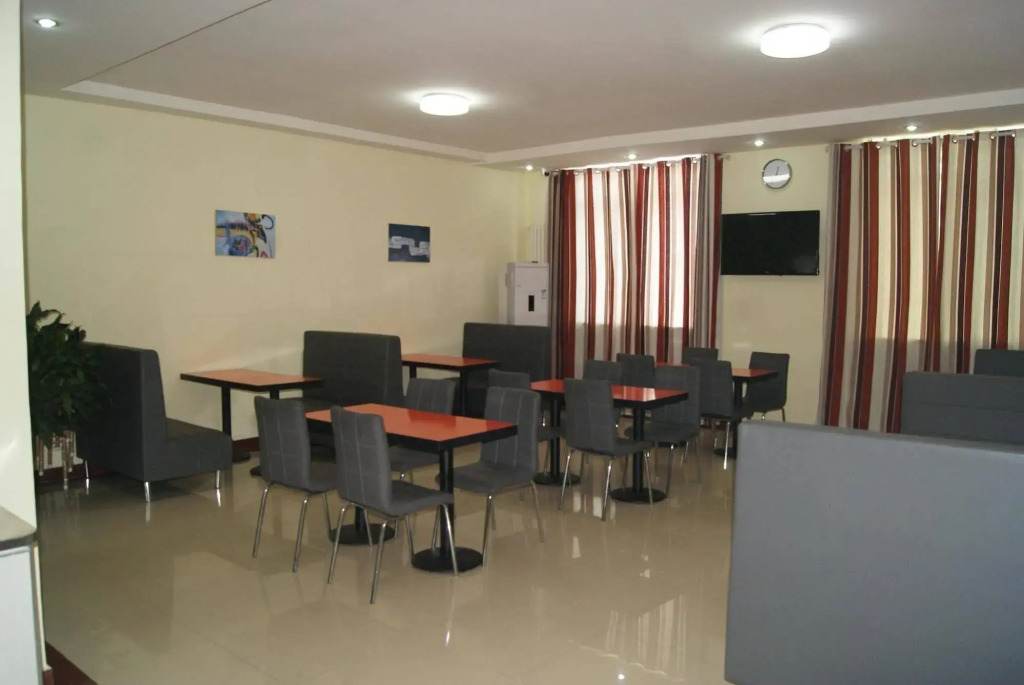 Thank Hotel Laiwu Luzhong East Street