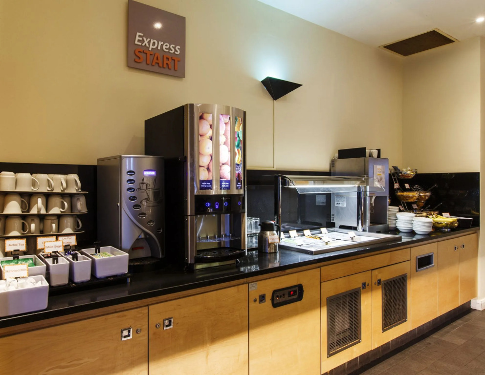 Holiday Inn Express Antrim by IHG