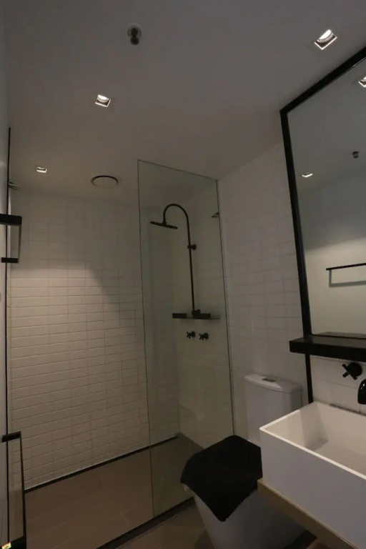 ReadySet Apartments at Stadium
