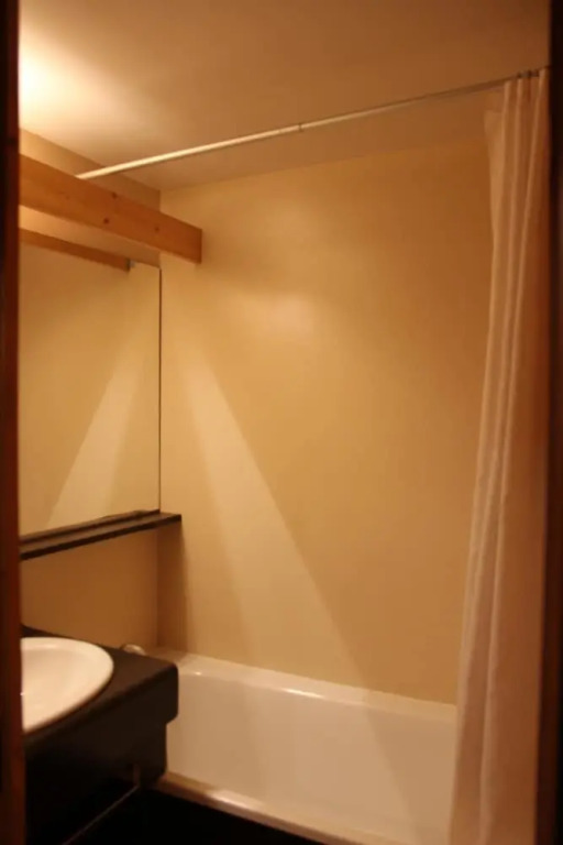 appartment of 24m2 is at the 2nd floor Holiday home 1 agence la cime