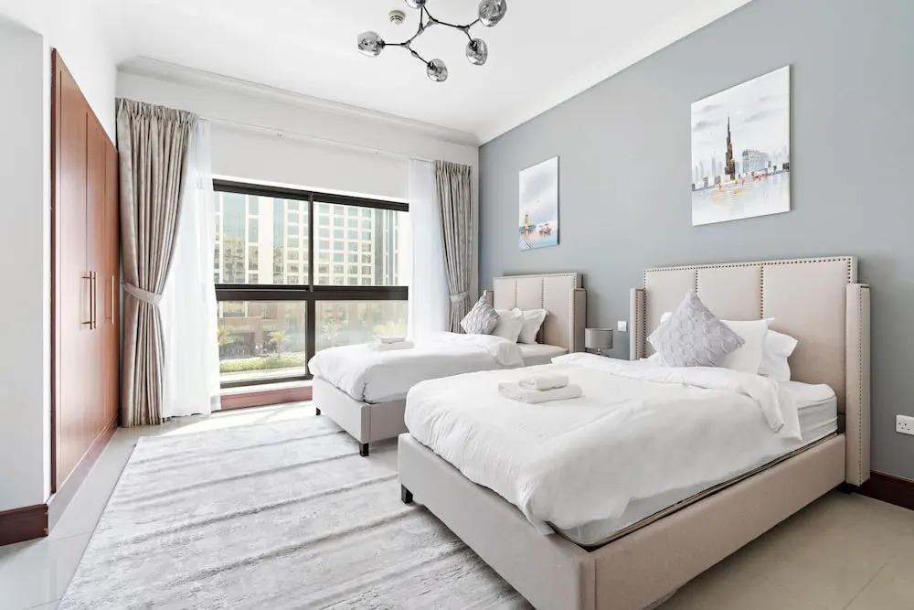StoneTree - Golden Mile 5 2BR - Beach Access
