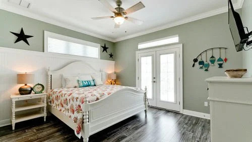 Hang 10 by RedAwning