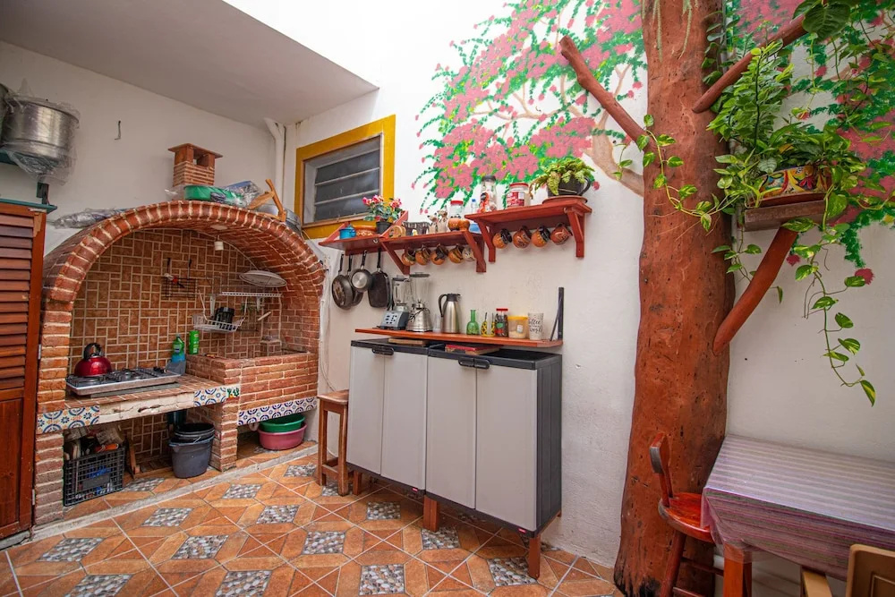 La Casa Del Almendro