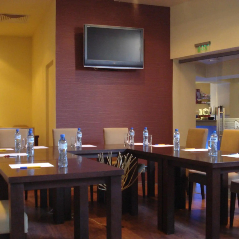 ALPHA family HOTEL