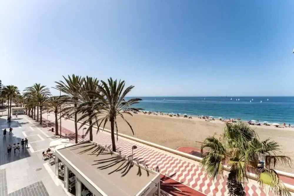 Faro's Zapillo Apartment - Almeria