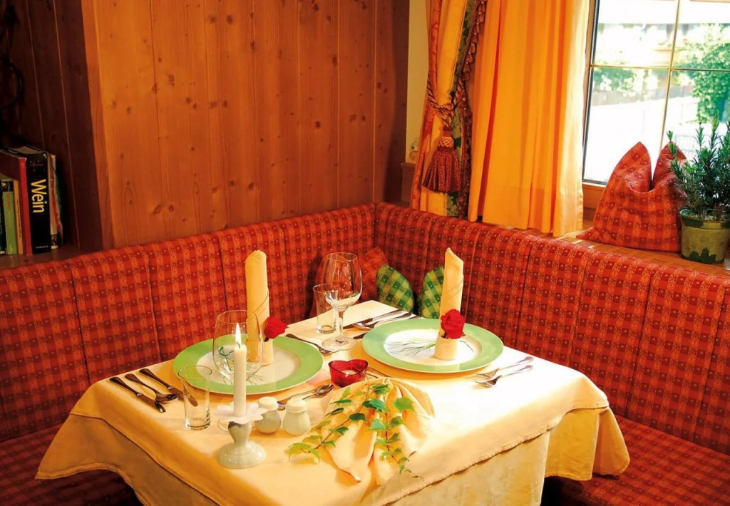 Alpine Hideaway ZILLERTALERHOF - 4 Sterne Superior