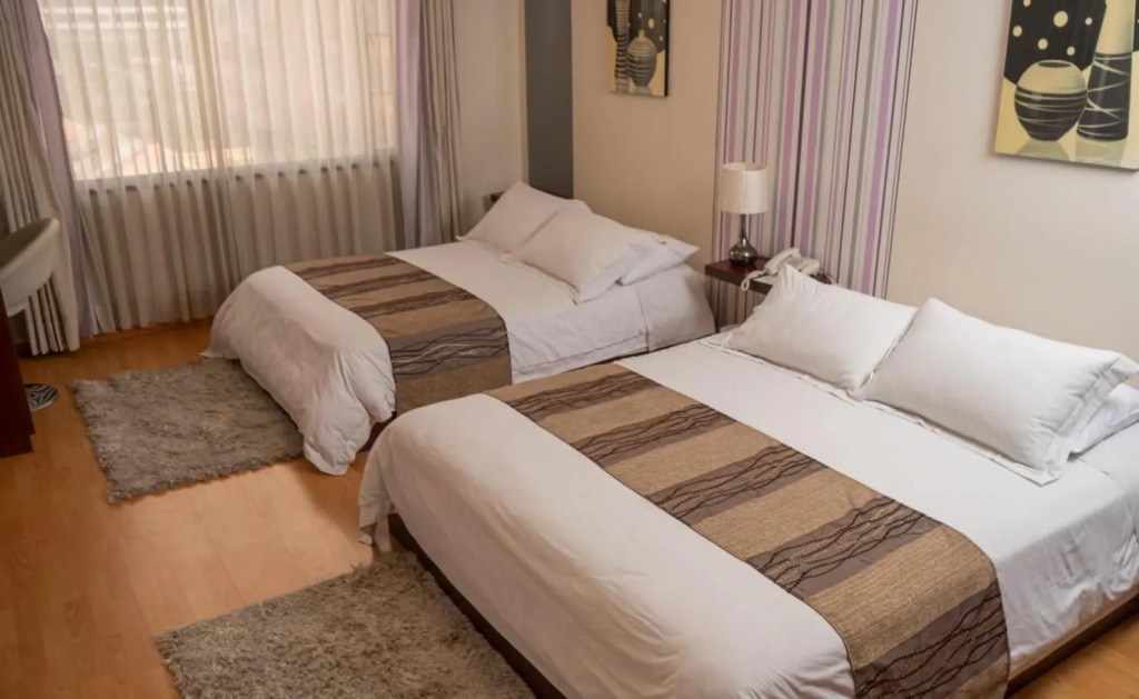 Ficoa Real Suites