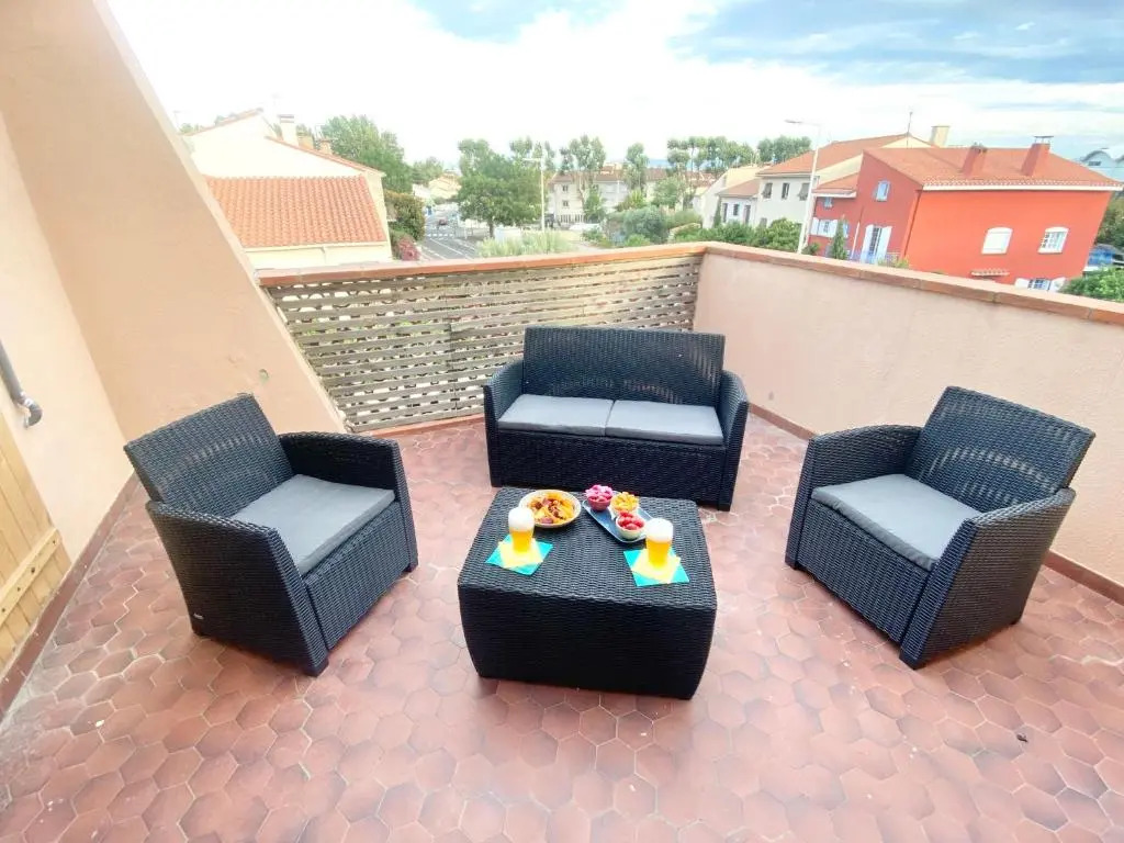 Appartement spacieux 4 chambres, jardin, proche centre-ville