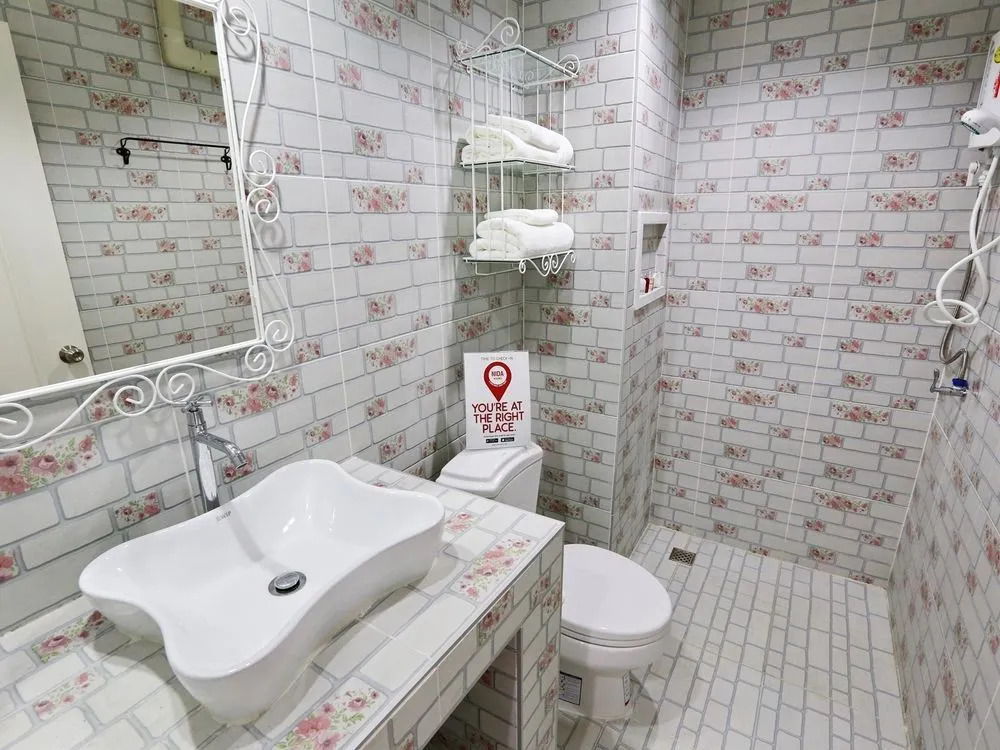 NIDA Rooms Phichai 5 Paseo Resort
