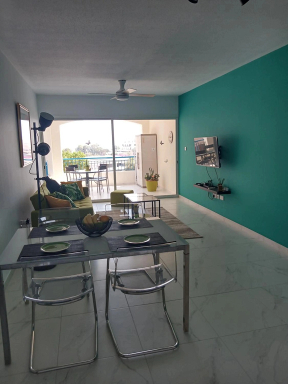 Kings Palace Seaview Apartment