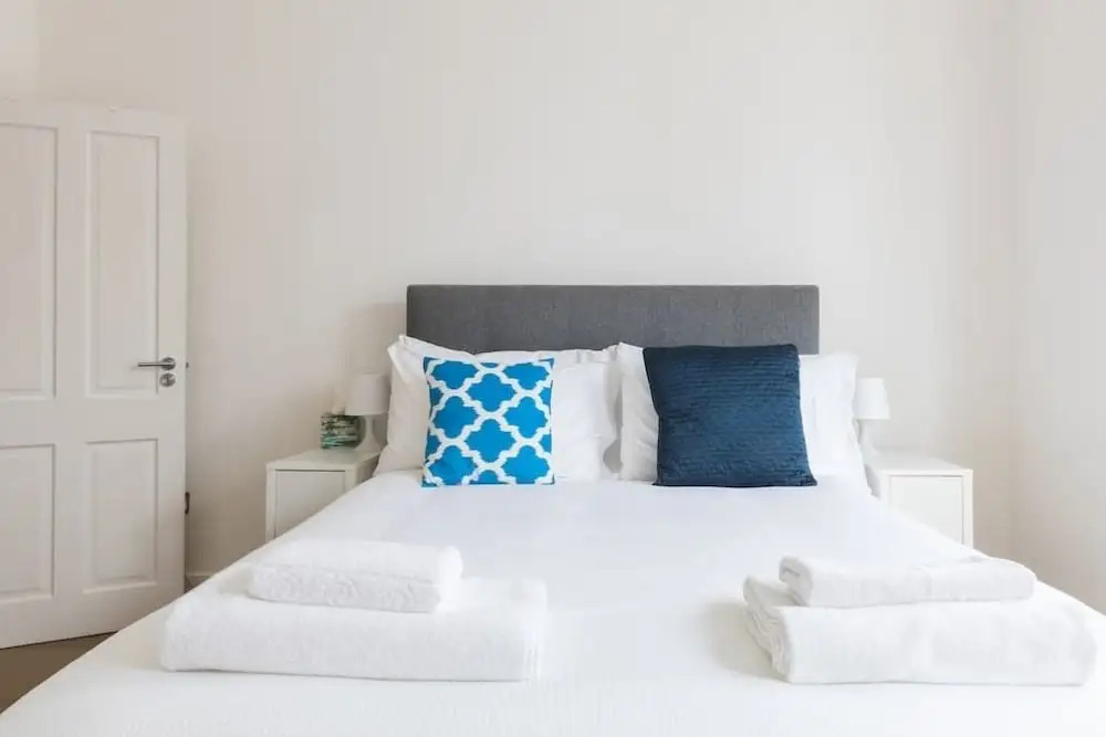 Modern stylish and luxurious 1 bed flat