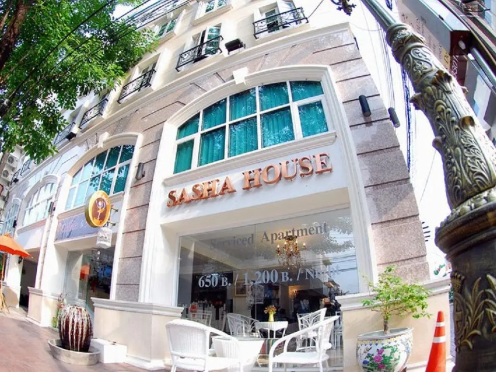 SASHA HOUSE