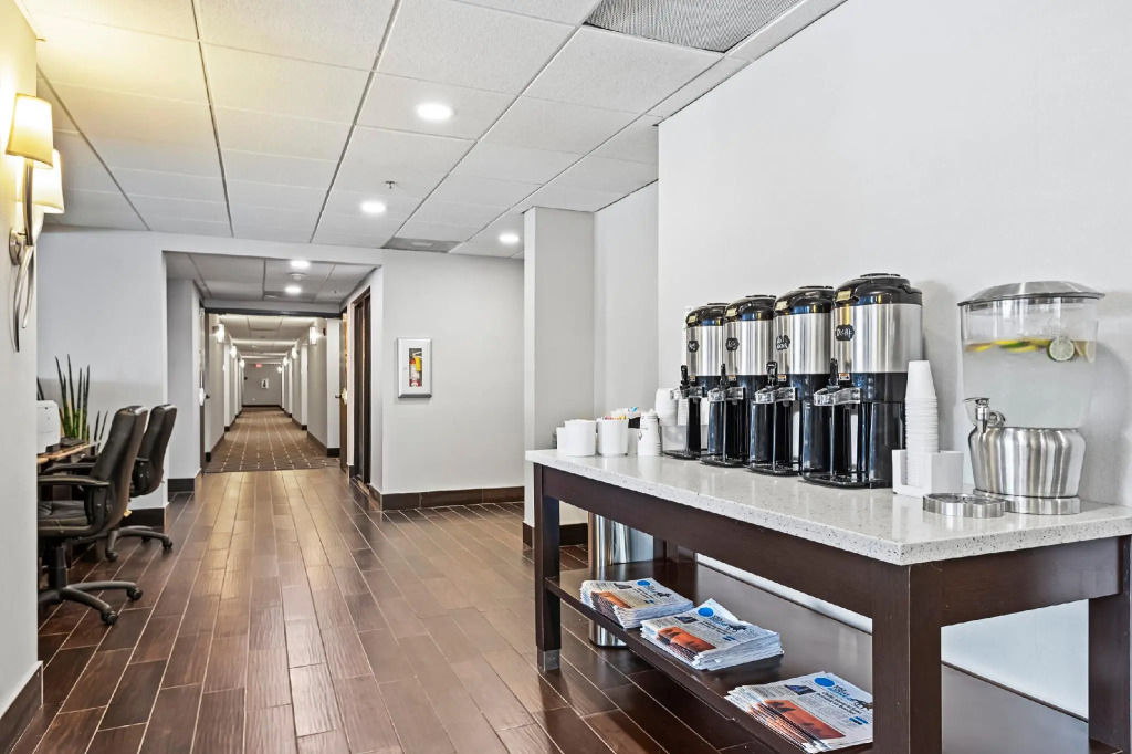 Holiday Inn - St. Petersburg West by IHG