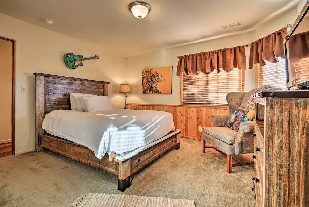 Hot Tub, Game Room & 2 Decks: Luxe Big Bear Home