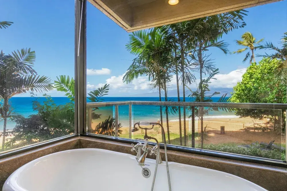 Sands Of Kahana 315 2bd/2ba Oceanfront 2 Bedroom Condo by RedAwning