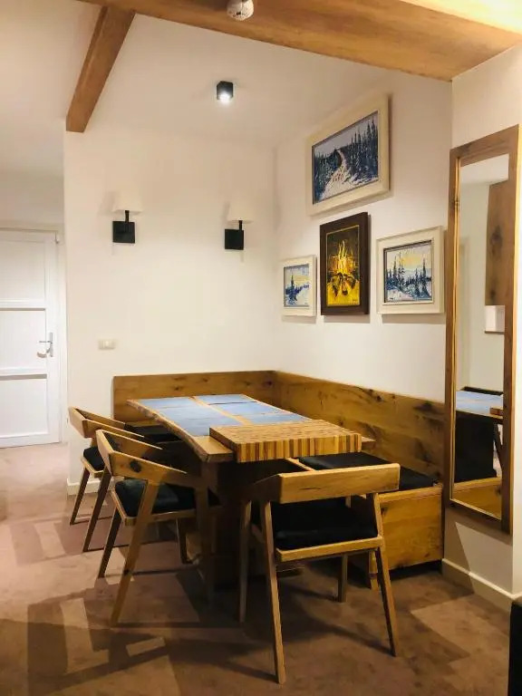 Sunside Oak - 206