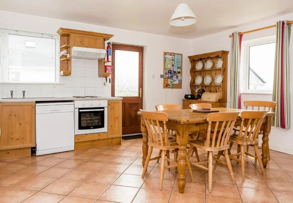 Ballybunion Holiday Cottages No 21 by Trident Holiday Homes
