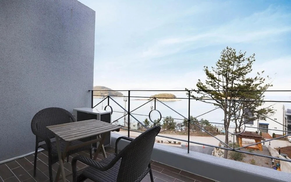 Yeosu Lamer Pension