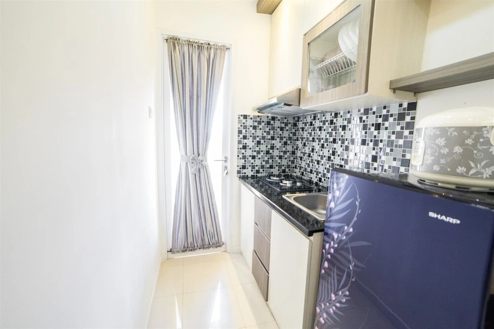 Relaxing Apartment at Parahyangan Residence