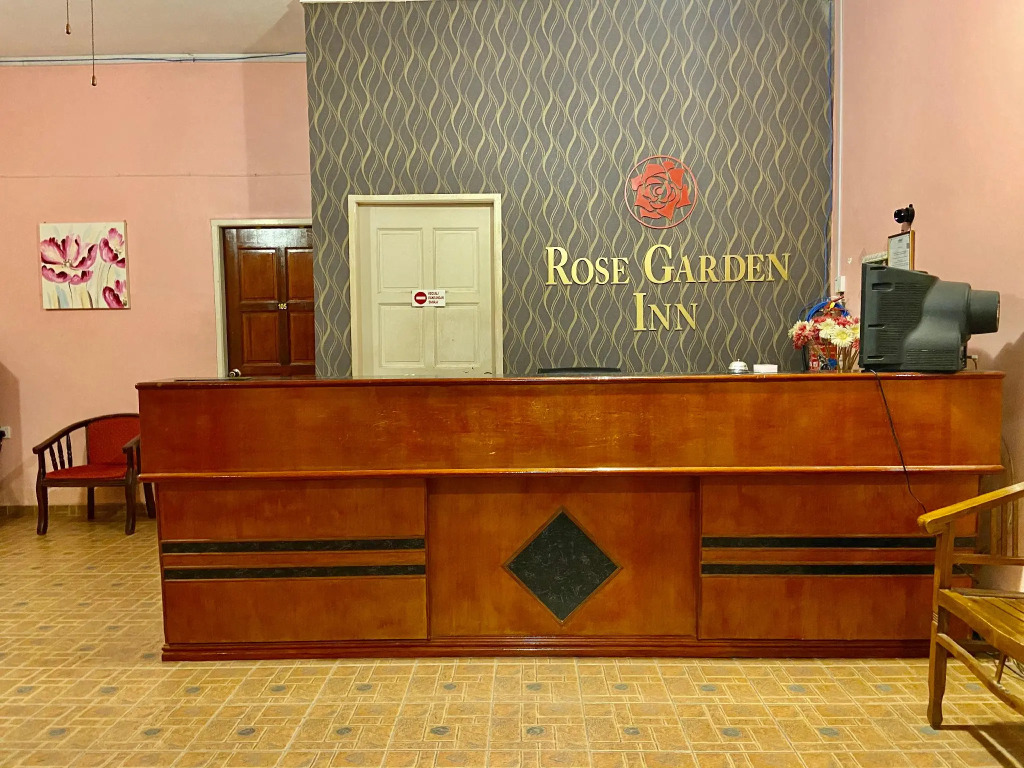 Rose Garden Inn
