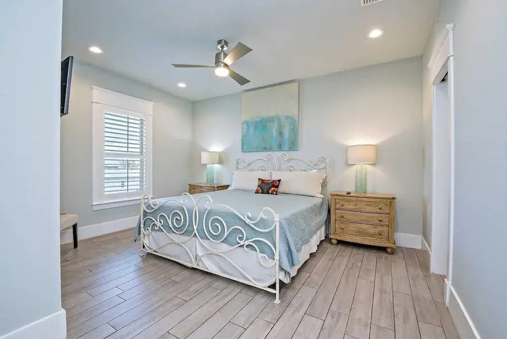 Beachfront 8bedrooms Lemonshello