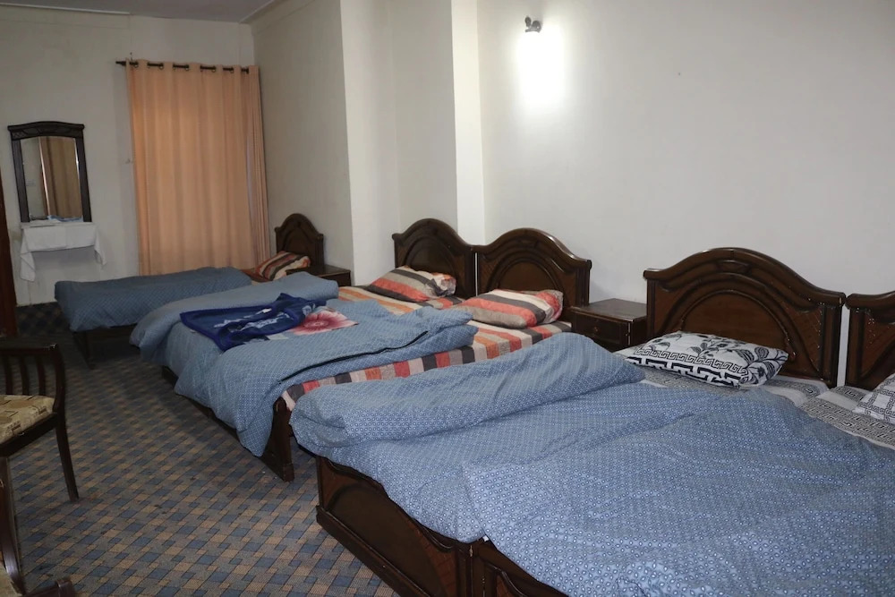Hotel Galiyat Continental