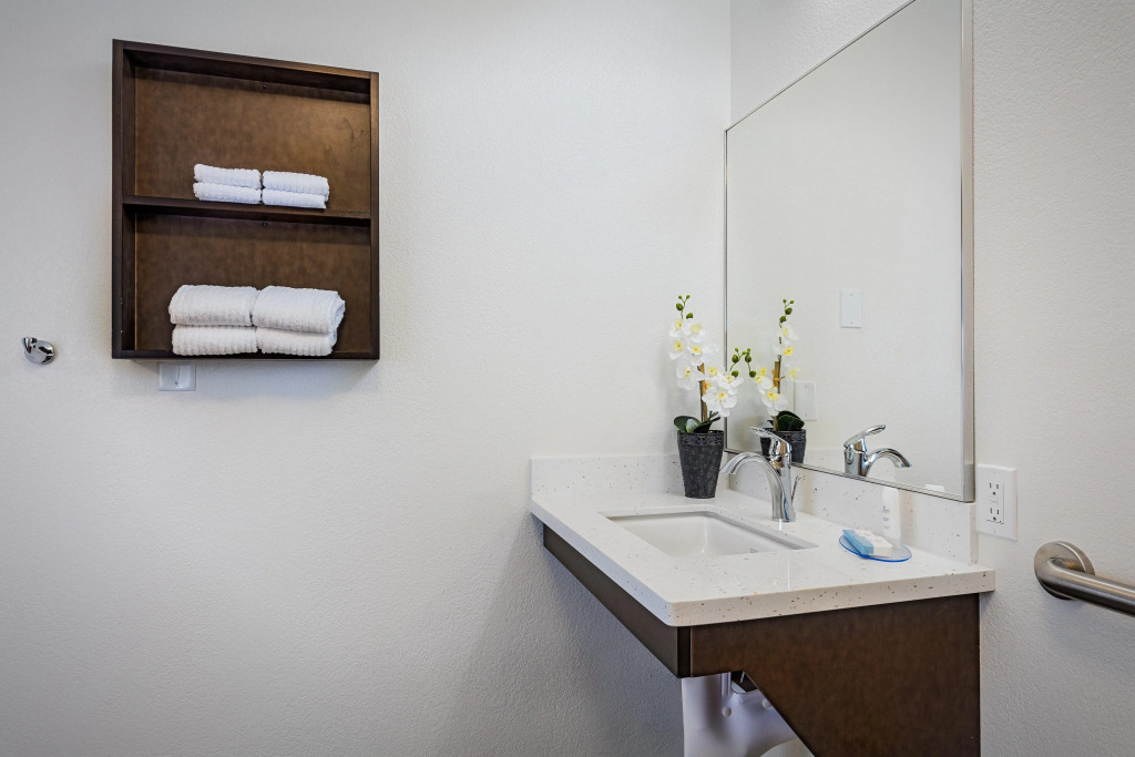 Candlewood Suites Anaheim - Resort Area by IHG