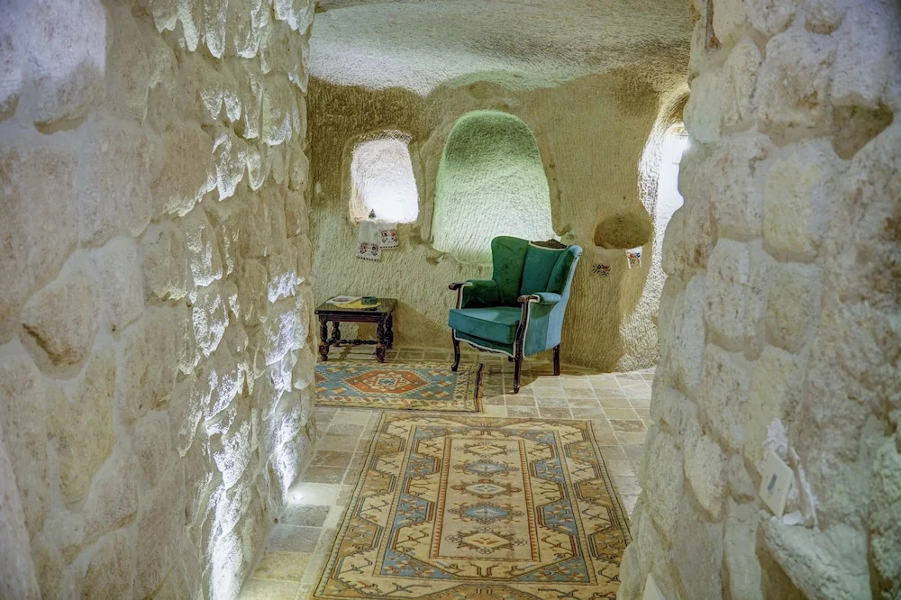 Gibos Cave Hotel