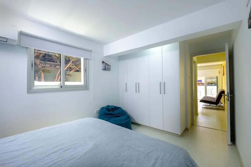 Gabinos - 1BR - Square Center