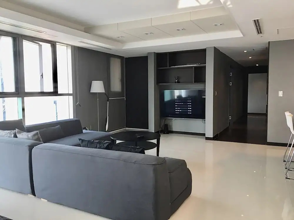 The november stay in Canal walk