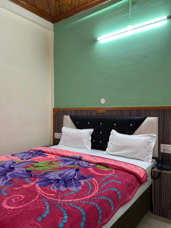 Lake View Rooms In Khajjiar